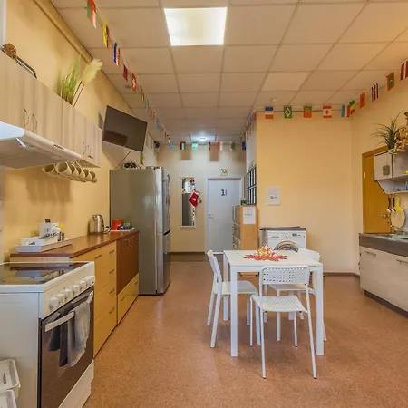 Center - Self-check In Apartment